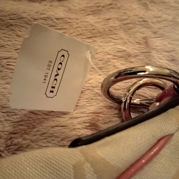 NWT COACH Signature  Hobo - Light Khaki/Coral - Picture 5 of 15